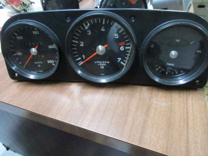 Instrument panel for Porsche 914 Baujahr BJ -