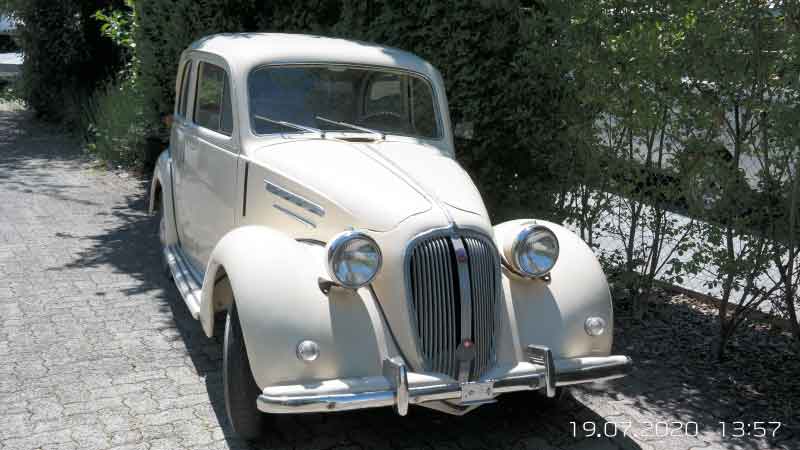 Simca 8-1200 Berline Baujahr BJ 04/1951