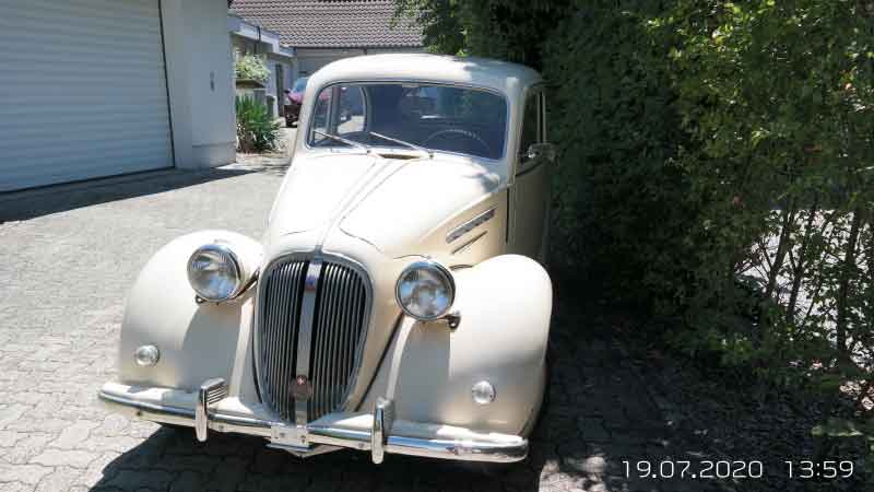 Simca 8-1200 Berline Baujahr BJ 04/1951