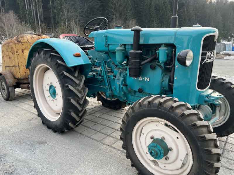 MAN Traktor Baujahr BJ -