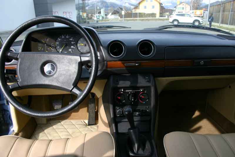 Mercedes 230 E W123 Baujahr BJ -