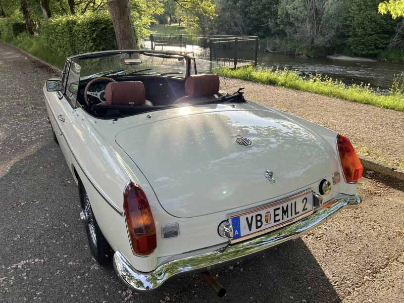 MG B 1974 Baujahr BJ -