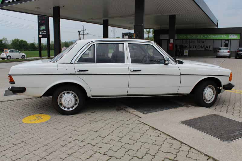 Mercedes E200 W123 Baujahr BJ -
