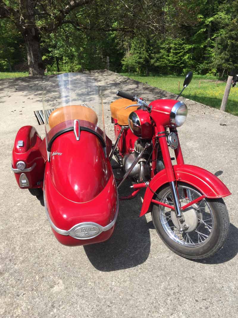 JAWA 350 ccm 1960 mit seitenwagen velorex Baujahr BJ -