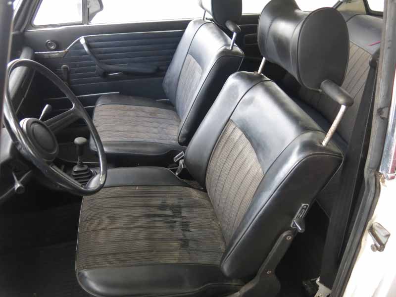 BMW 2002 (BJ 1973) RESTAURATIONSOBJEKT Limousine Baujahr BJ -