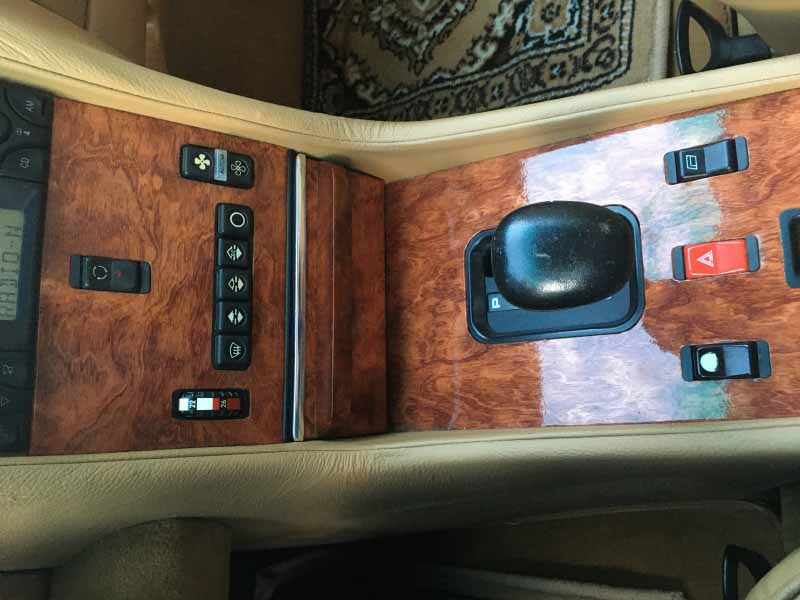 Mercedes Roadster 560 SL,technisch und optisch perfekt,absolut rostfrei Baujahr BJ -