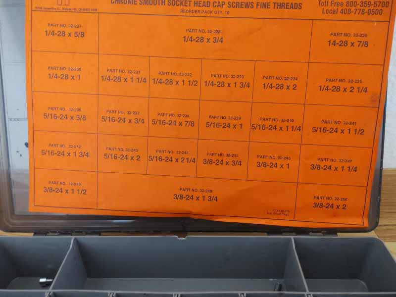 475 Stück verchromte Inbusschrauben Neu Harley Davidson Baujahr BJ -